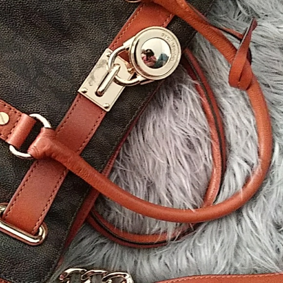 Michael Kors purse and wallet - Picture 4 of 8